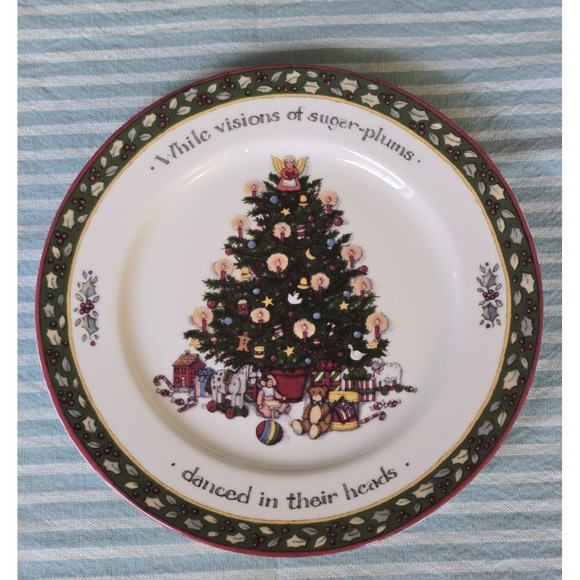 A Christmas Story By Susan Winget 8"‎ Side Plate While Visions Of Sugarplums - Picture 1 of 3